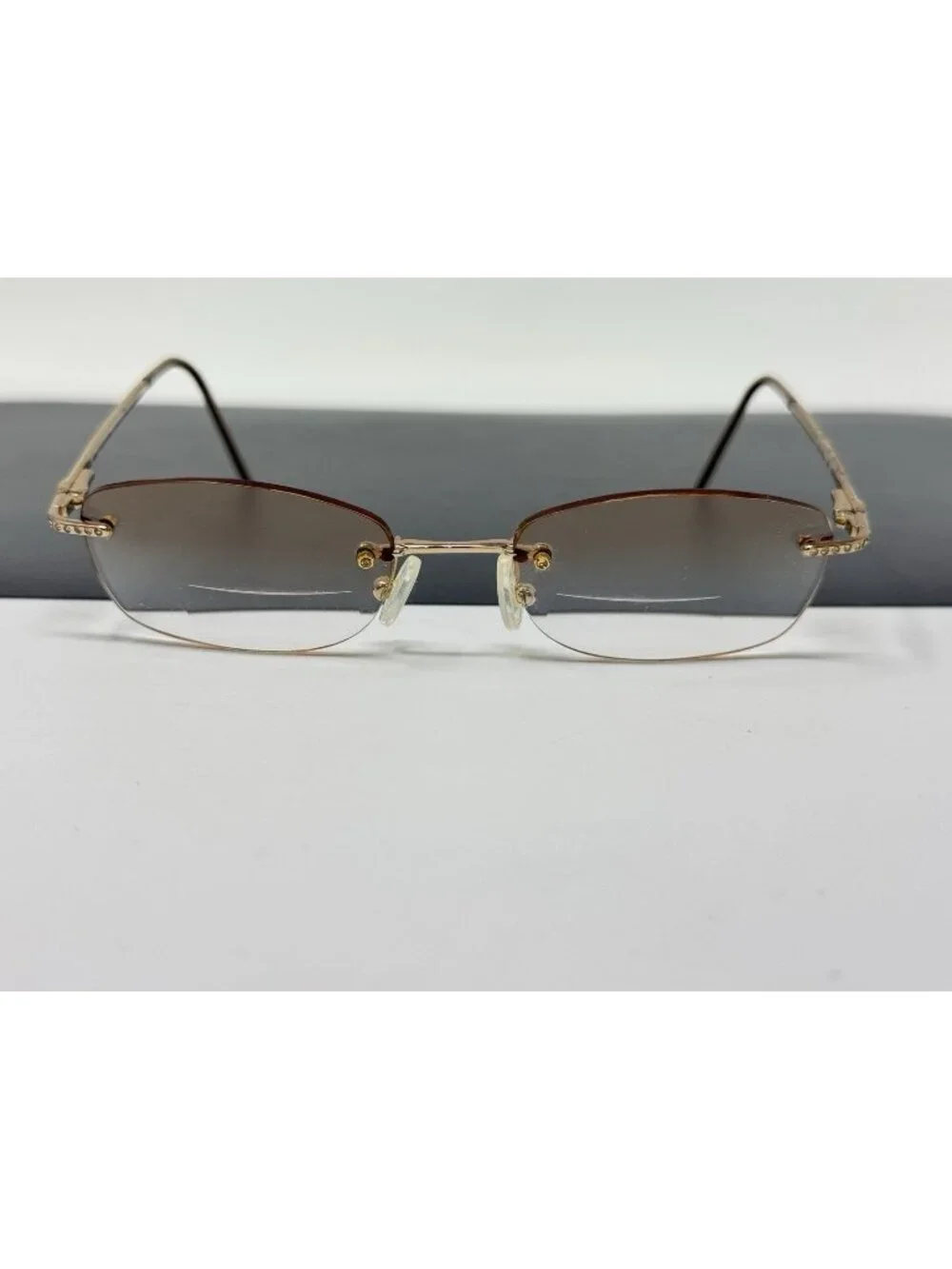 Valentino Eyeglasses, Frames Only, V5288 02S Gold 50 - 17-135, Rimless, Italy